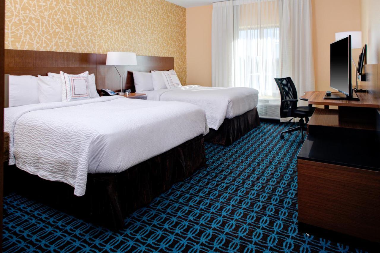 Fairfield Inn & Suites By Marriott Detroit Кантон Экстерьер фото
