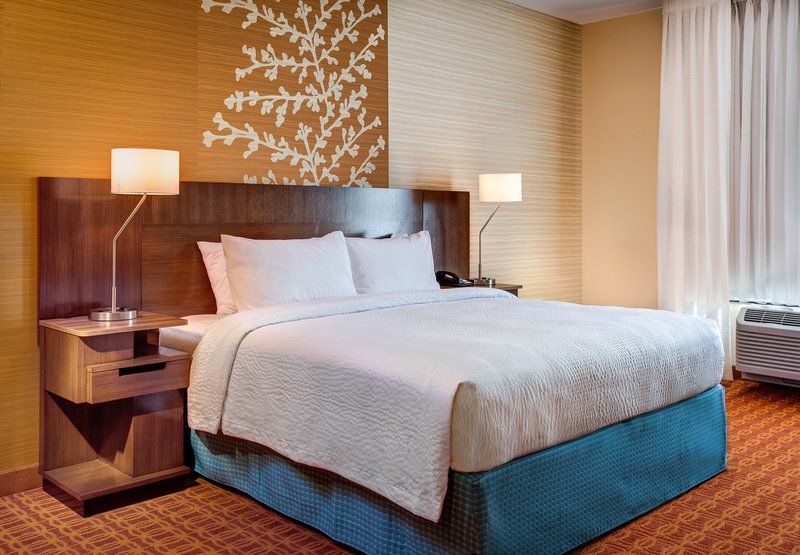 Fairfield Inn & Suites By Marriott Detroit Кантон Экстерьер фото